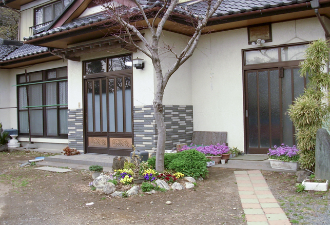 玄関手すり・土間コンクリート工事（アフター）